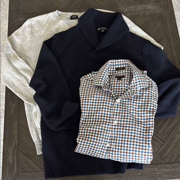 J. Crew Men's Crewneck Sweater in Gray and Navy